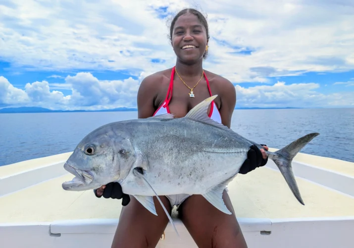 Superbe GT capturée par Rita dans l'archipel des Radama, Madagascar