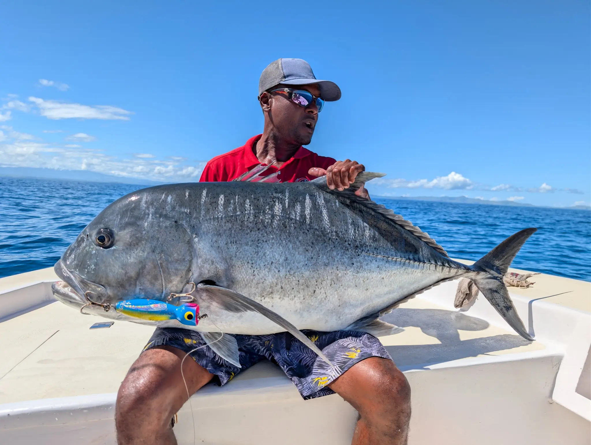 La baie du courrier est une zone incroyable pour la pêche au gros et les plus belles carangues GT