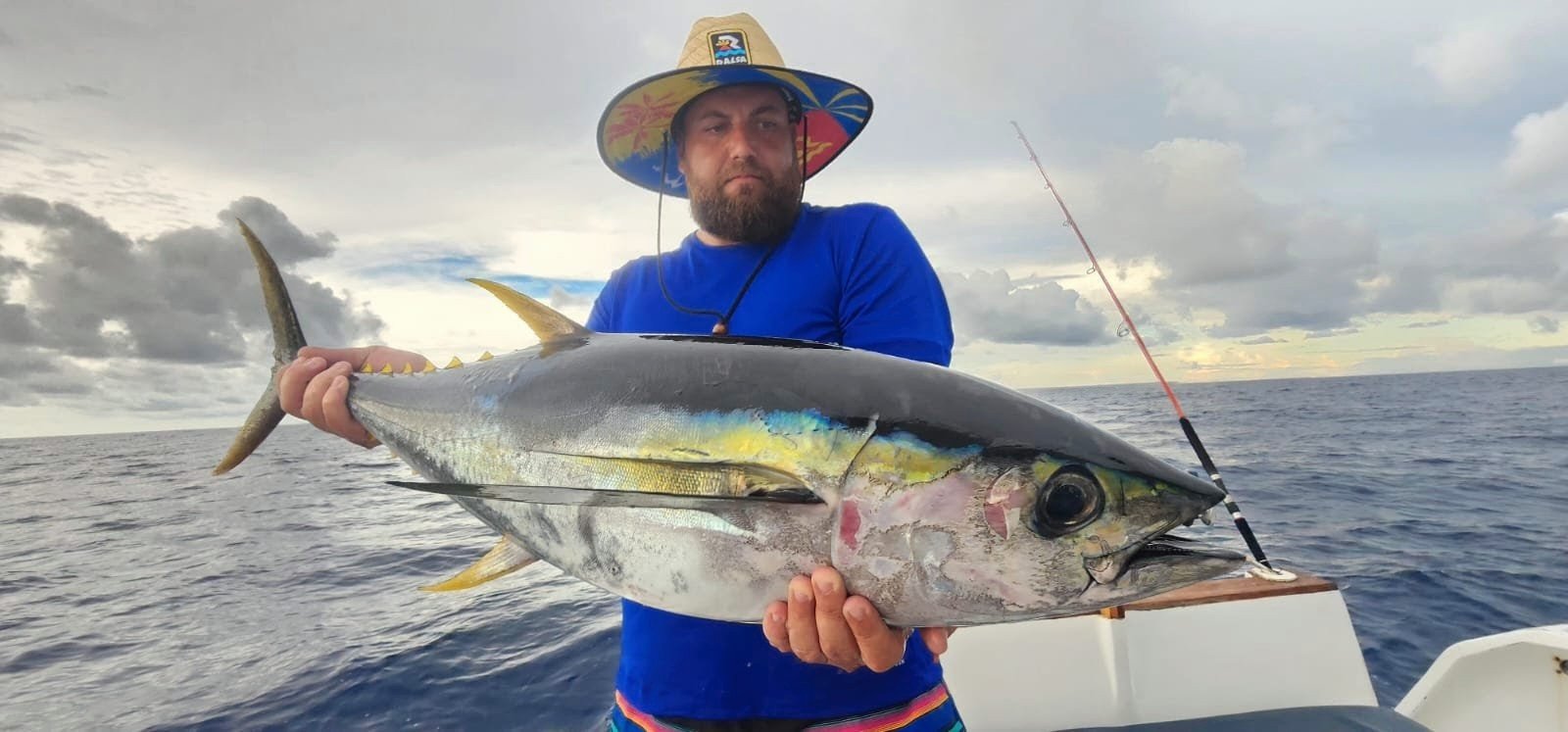 Pêche au gros depuis Nosy be au Banc du Grand Castor : thon jaune